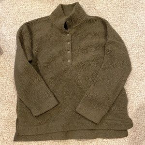 Cozy Aerie sweater!